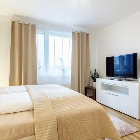 Golden Apartments Rezidence Nová Karolina Ostrava Exteriér fotografie