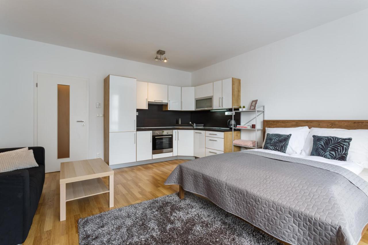 Golden Rezidence Nova Karolina Apartment